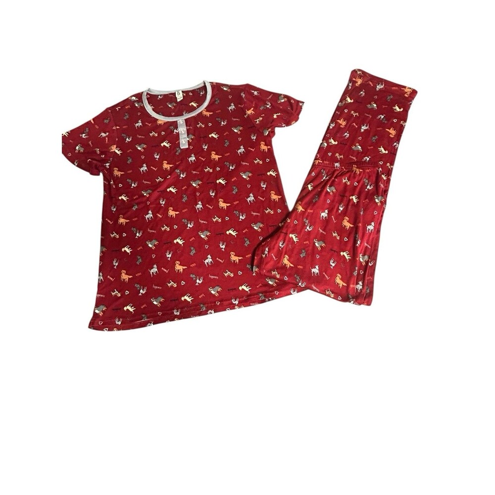 Dog Print pajama set Holiday Novelty Cozy Size Small Women’s Loungewear ￼